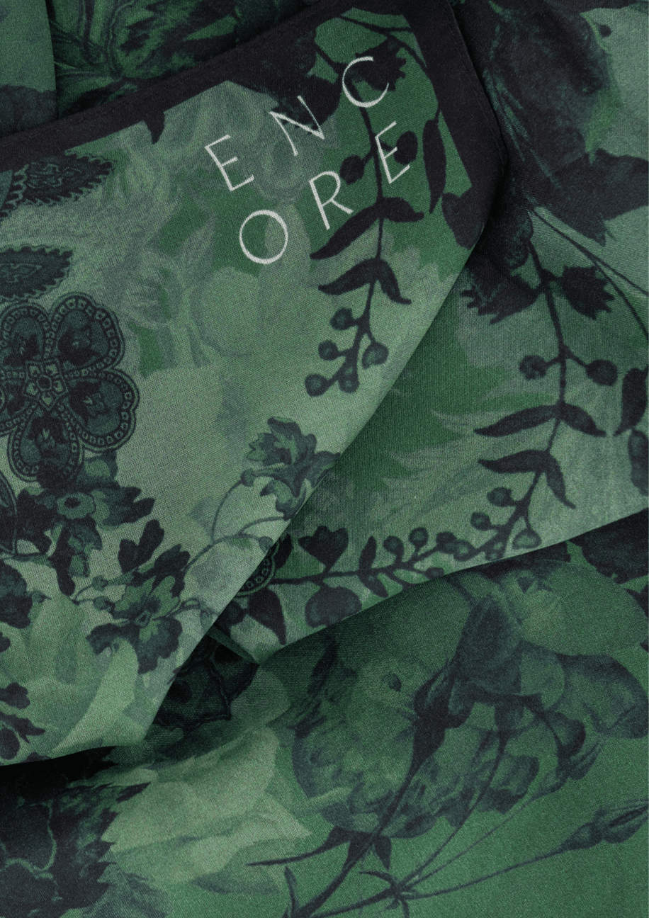 Headscarf Accessory In Forest